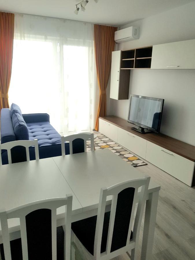 Happyhome Central Deluxe Apartments Oradea Exteriör bild